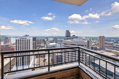 Perched on the 38th floor of Airye Tower, this spacious - photo 31