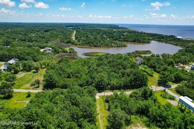 Outstanding Lakefront Location near the beach! Welcome to - photo 4