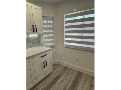 This top-of-the-line designer decorated 2-bedroom-plus-den - photo 6