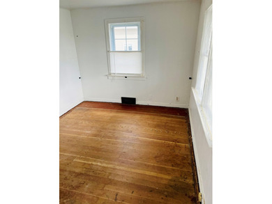 Opportunity knocks at 74 Cook Street! This three-bedroom home - photo 9