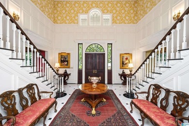8.5 acre estate w/impeccable Georgian architecture set within a - photo 7
