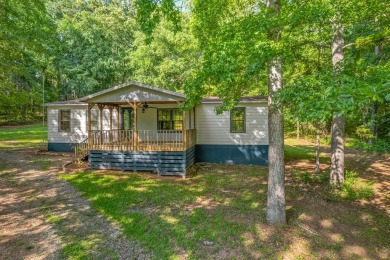 Lake Home For Sale in Sparta, Georgia