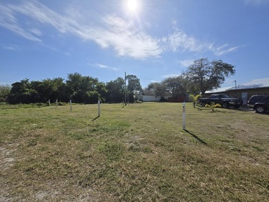 Owner Financing Available!! 3 lot package deal lots 9 thru 11 - photo 1