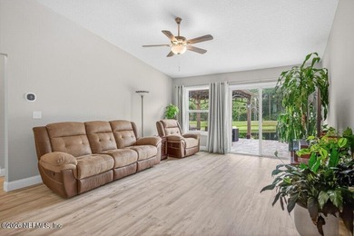 NEW ROOF & Gutters 2024! Welcome to this beautifully updated - photo 13