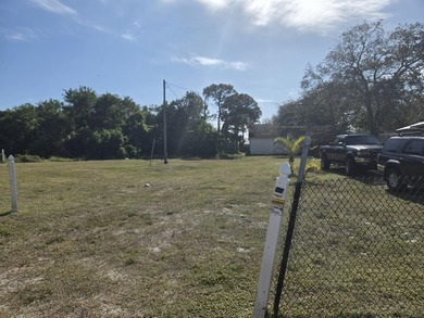 Owner Financing Available!! 3 lot package deal lots 9 thru 11 - photo 3