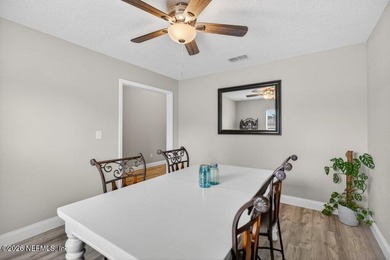 NEW ROOF & Gutters 2024! Welcome to this beautifully updated - photo 17