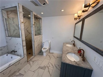 A GEM in Gentilly! Modern 3 bedroom 2 bathroom recent renovation - photo 6