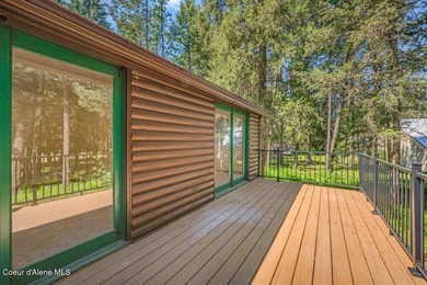 Your North Idaho dream! Renovated 5 bed, 3 bath home on 2+ - photo 33