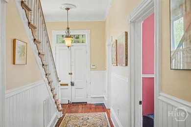 A rare offering in Savannah's coveted Victorian District, 1007 - photo 3