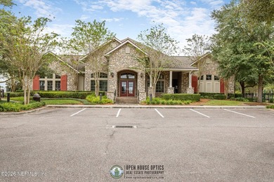 NEW ROOF & Gutters 2024! Welcome to this beautifully updated - photo 49