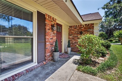 Charming all-brick home in the established Colonial Oaks - photo 4
