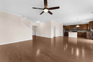 Welcome home to this beautiful 3,440 sq ft pond-front property - photo 19