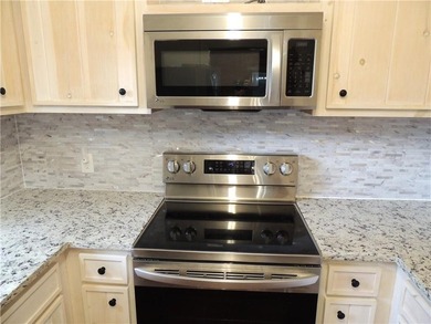 LOCATION LOCATION LOCATION! Incredible Convenience to Hot Green - photo 20