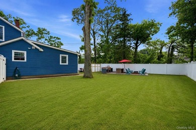 Welcome to this exquisitely renovated 2024 Colonial, where - photo 26