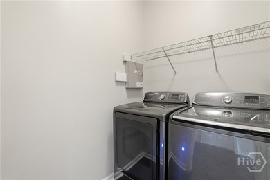 Move-in ready 2-story home with Brand New Roof & Brand New 5-Ton - photo 31