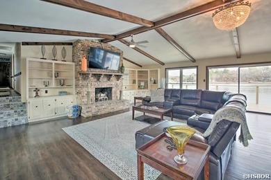 115 WOODSTOCK... LAKE HAMILTON WATERFRONT HOME w/ Land to Build - photo 9