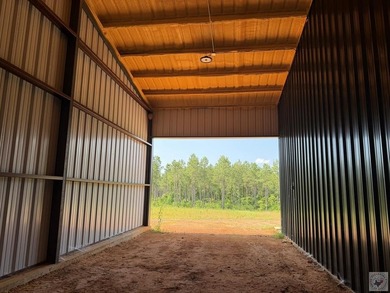 Rare opportunity to own a truly unique, immaculate shop property - photo 44