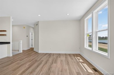 Brand new END-UNIT RANCH condo! Fully complete and ready for you - photo 5