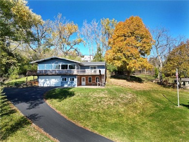Lake Home For Sale in Canandaigua, New York