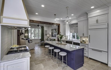 Welcome to 15 Eastparke Dr, where you will find a combination of - photo 29