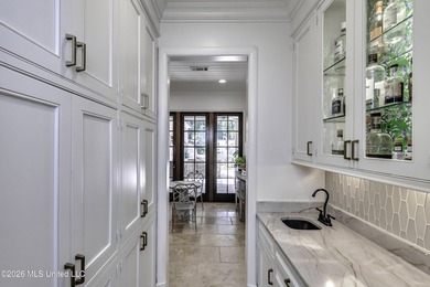 Welcome to 15 Eastparke Dr, where you will find a combination of - photo 41