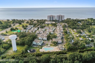 Your Coastal Paradise Awaits. Step into this light and bright - photo 2