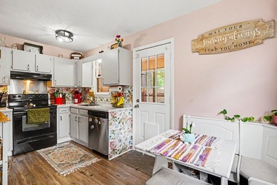 Welcome home to this stunning townhome that truly checks all the - photo 11