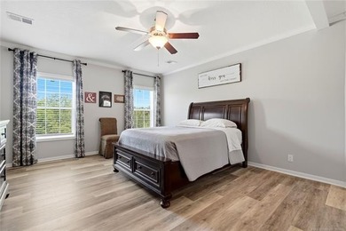 VA-approved and just 2 miles from Lake Tenkiller! This spacious - photo 22