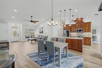 Welcome to your dream home! The entire villa has been tastefully - photo 22