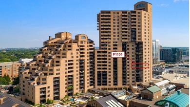 Falls Pinnacle 11th floor. This is the #1 favorite floorplan - photo 33