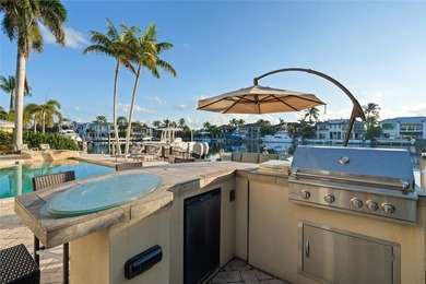 Best view in Lighthouse Point! Gracious architecture, stunning - photo 37