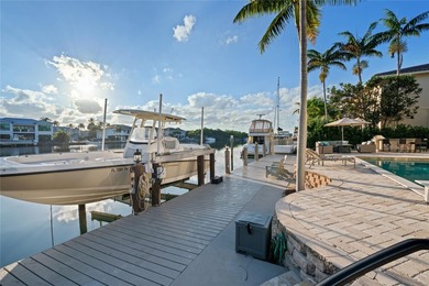 Best view in Lighthouse Point! Gracious architecture, stunning - photo 45