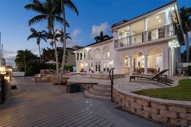 Best view in Lighthouse Point! Gracious architecture, stunning - photo 46