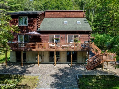 Lake Home For Sale in Hawley, Pennsylvania