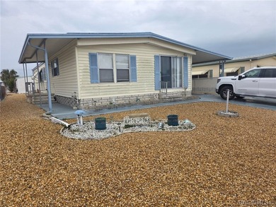 This 55+ community has recreation center, community pool and - photo 1