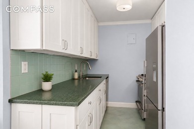 Don t miss the opportunity to own a sprawling three-bedroom home - photo 3