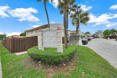 Kendale Lakes Area Condo Sale Pending in Miami Florida