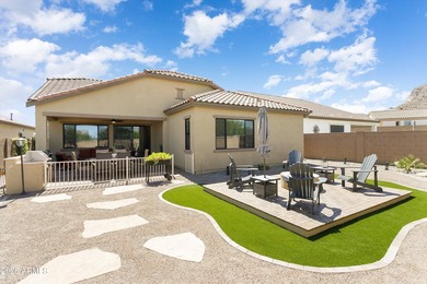 Welcome to your dream home in the highly sought-after Victory at - photo 33
