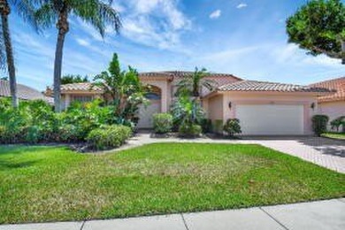 (private lake, pond, coastal) Home For Sale in Boynton Beach Florida