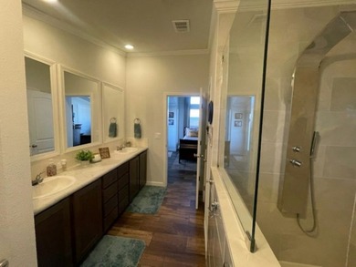 Discover your ideal living space in this upgraded 3-bedroom - photo 9