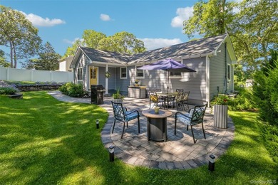 Impeccably maintained and completely updated, this pristine - photo 20