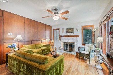 Well cared for, eclectic and genuinely hard to compare to - photo 20