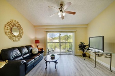 Amazing gated community of Grandview at Crestwood - 2/2 freshly - photo 21