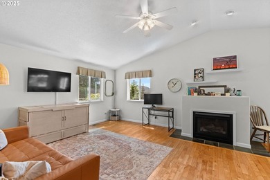 Rare opportunity outside the tsunami zone with panoramic views - photo 6
