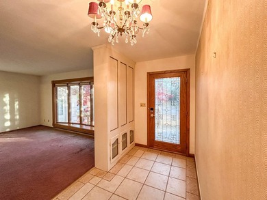 spacious contemporary one-owner estate in the heart of Paddock - photo 8