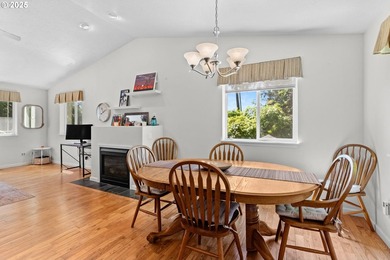 Rare opportunity outside the tsunami zone with panoramic views - photo 8
