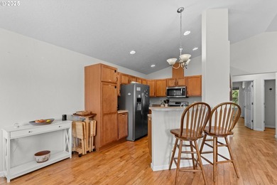 Rare opportunity outside the tsunami zone with panoramic views - photo 9