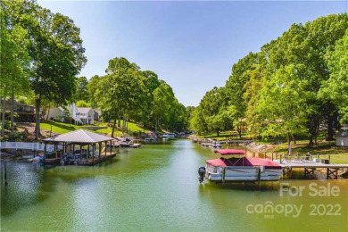 Lake Norman Lot For Sale in Mooresville North Carolina