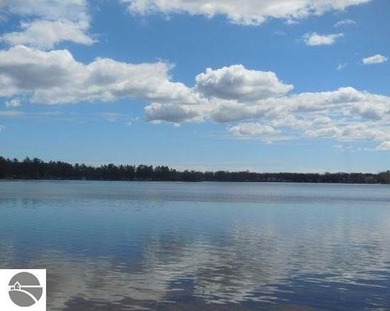 Once-in-a-Lifetime Peninsula Paradise on Long Lake - 260 Feet of - photo 12