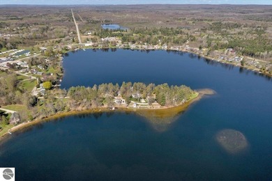 Once-in-a-Lifetime Peninsula Paradise on Long Lake - 260 Feet of - photo 18